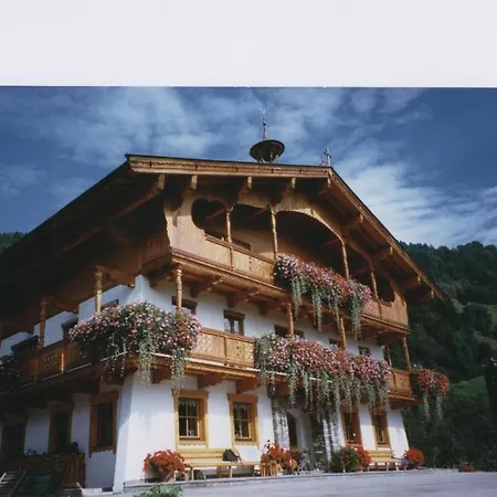 בית חווה Stegerbauer *